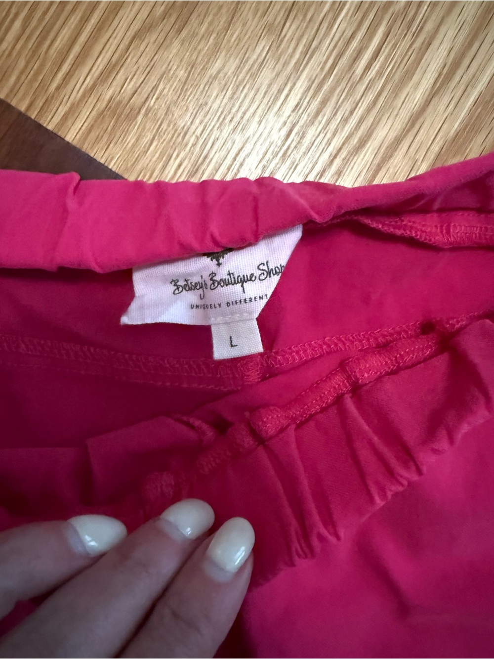 Pink shorts - Picture 3 of 5